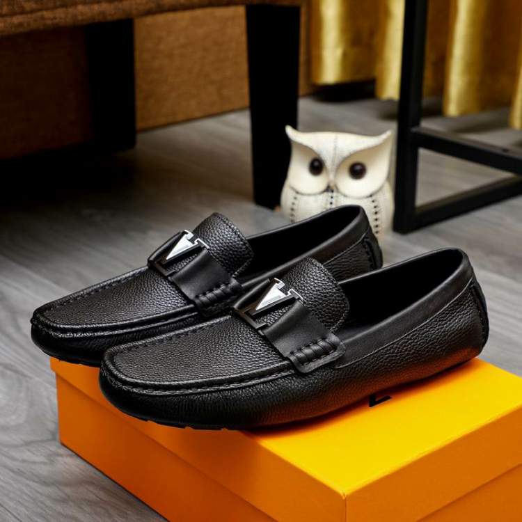 Picture of Louis Vuitton Shoes _SKULVsz38-46mnf051112136